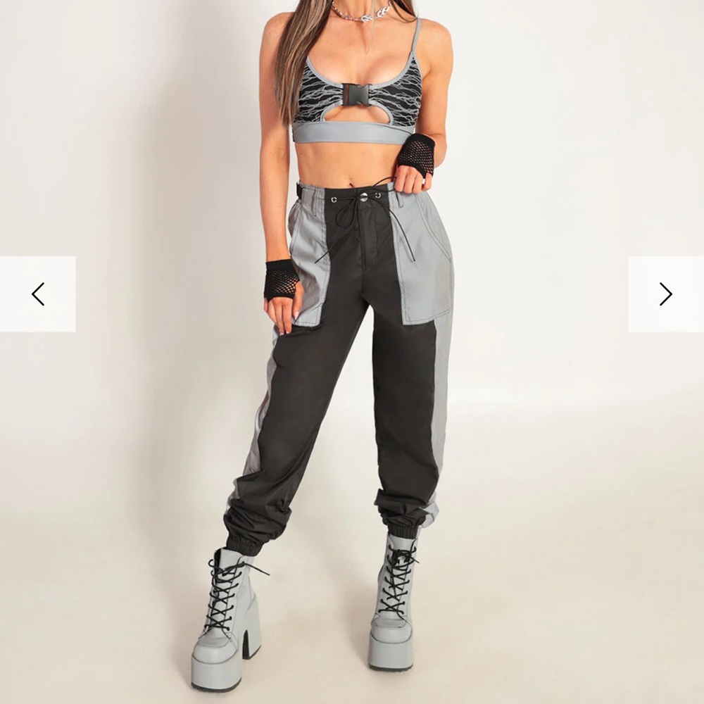 iHeartRaves Time 2 Get Lit Reflective Cargo Joggers - Black - M